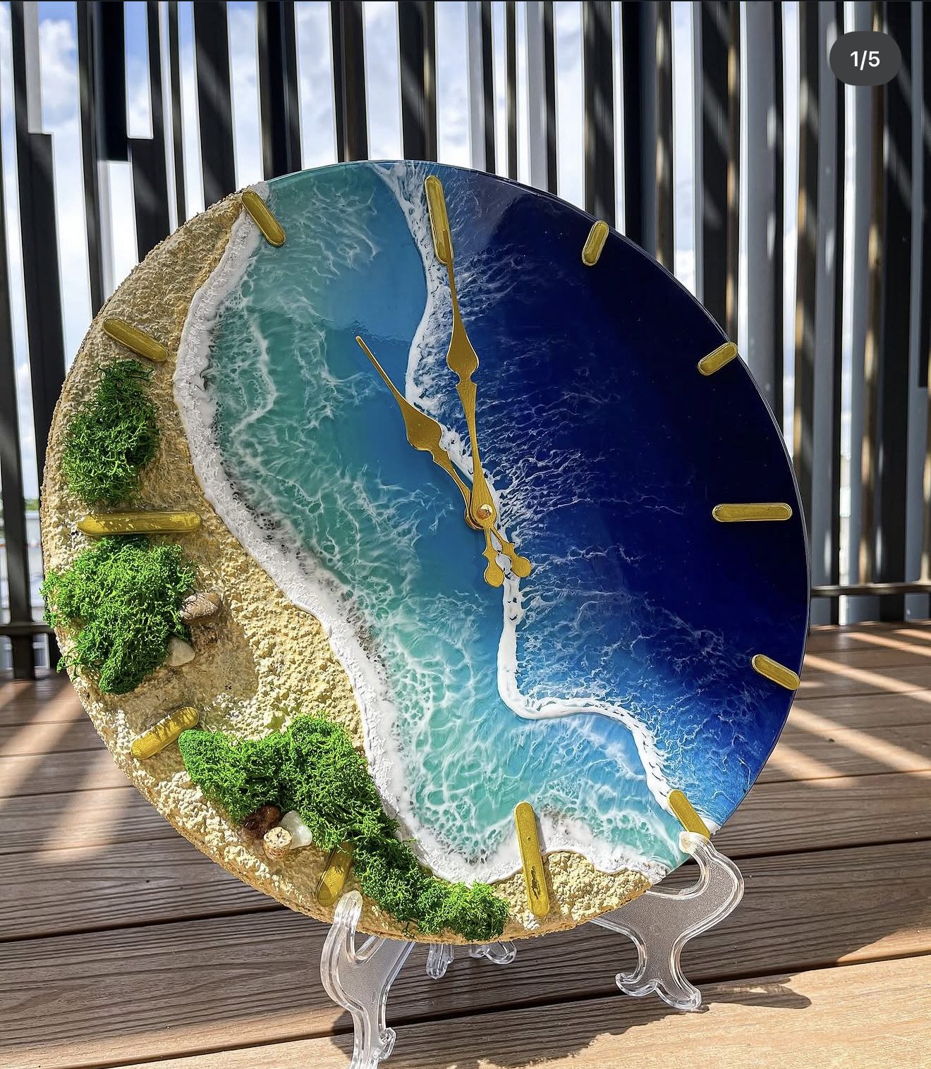 Ocean Resin Art Clock